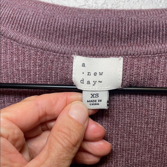 a new day Lavender Collared Cropped Knit Sweater XS - Picture 3 of 6